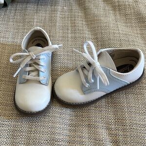 Oxford Kids White and Blue Shoes